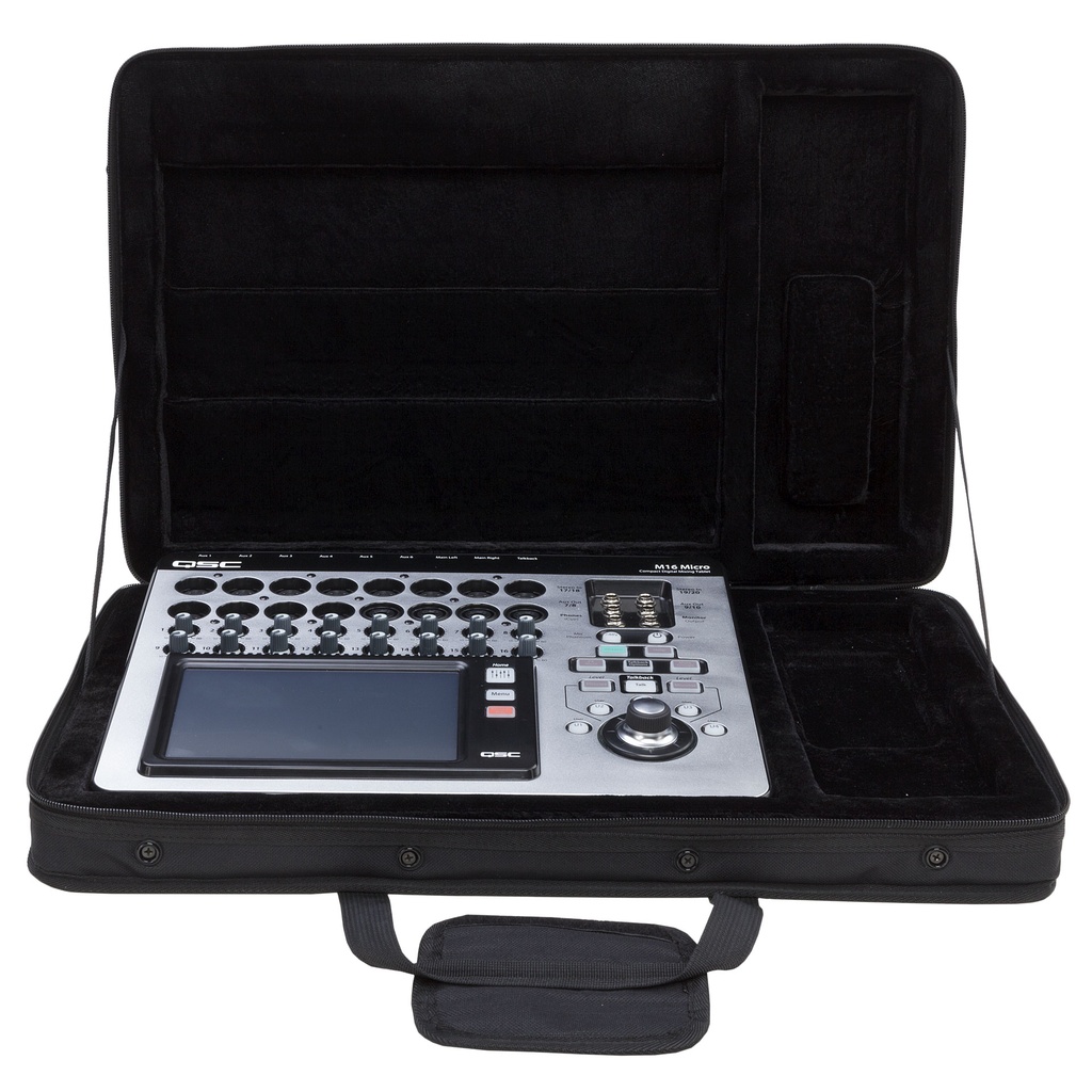 MEZCLADORA QSC DIGITAL DE 8 CANALES TOUCHMIX8
