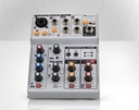KIT MEZCLADORA SOUNDTRACK  4CH C/AUDIFONOS Y MALETA STUDIO4KIT