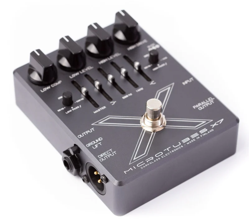 Microtubes X7 Pedal preamplificador de bajo 