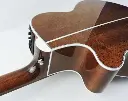  TAKAMINE GUITARRA MINI SERIE PRO ELECTROACUSTICA CEDRO MACIZO CON ACABADO EN TONO ANTIGUO BRILLANTE PASTILLA PALATHETIC ESTUCHE RIGIDO EF261SAN