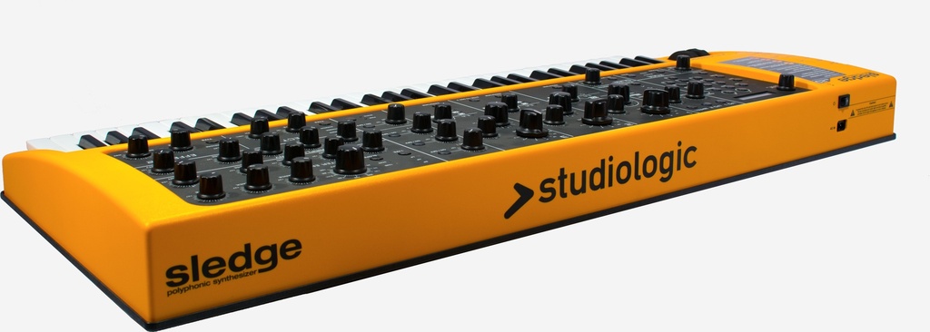 SINTETIZADOR ANÁLOGO DE 5/8 6 TECLAS STUDIOLOGIC SLEDGE 2.0