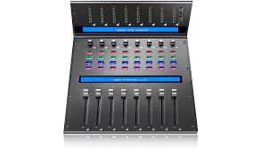 EXTENSIÓN DE CONTROLADOR MIDI ICON PROFESIONAL  Qcon Pro XSQCON PRO XS